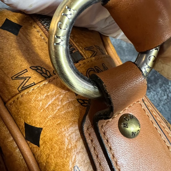 MCM Camera Bag - Picture 11 of 15